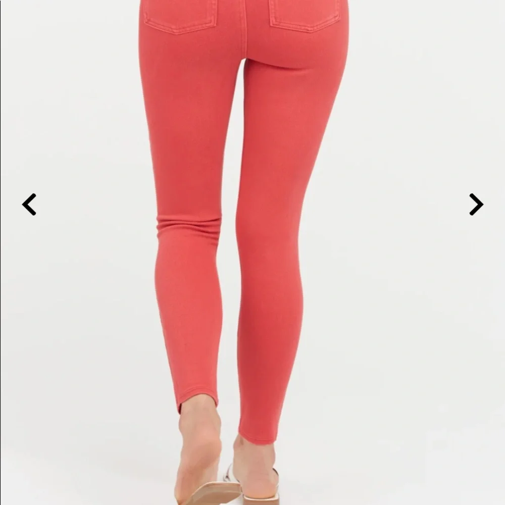 New with tags SPANX JEAN-ISH ANKLE LEGGINGS with Built in Slimming panel. SZ LG - Picture 3 of 14